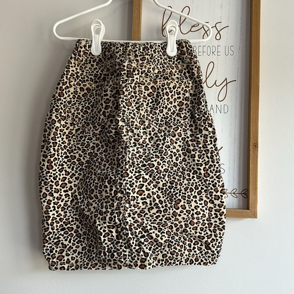 Leopard print skirt - Picture 2 of 4